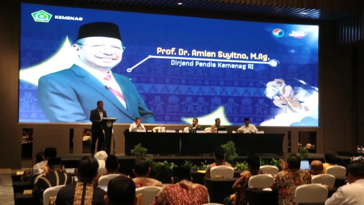 Kemenag Beri Penghargaan Kanwil Berprestasi pada SPAN-PTKIN Awards 2026