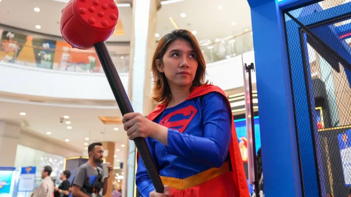 SUPERGIRL Hadir di Grand Galaxy Park Mall, Petualangan Siap Dimulai