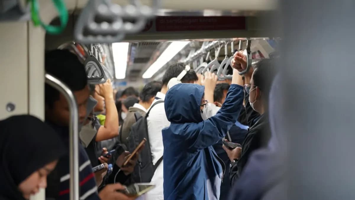 LRT Jabodebek Kian Jadi Andalan Mobilitas Masyarakat, Pengguna Semester I 2026 Naik 23 Persen