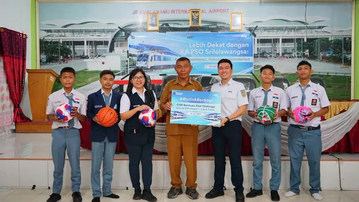 KAI Bandara Dukung Aktivitas Olahraga Pelajar SMA Negeri 1 Lubuk Pakam dan Perkuat Edukasi Keselamatan Perkeretaapian