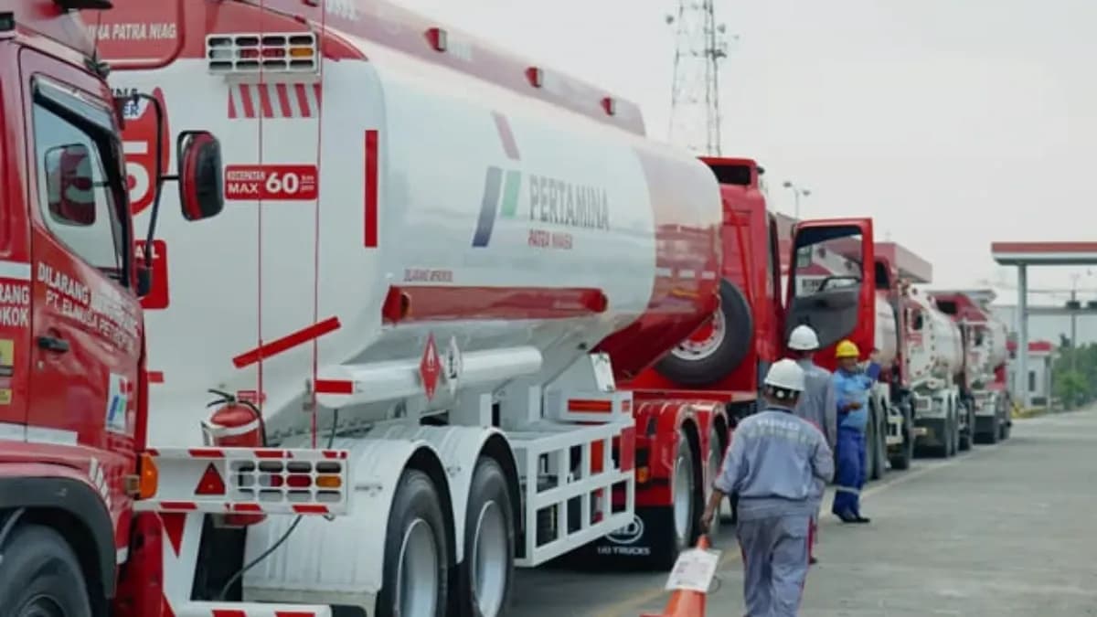 Dukung Pertamina Patra Niaga Optimalkan Penyaluran BBM di Makassar, Elnusa Petrofin Tambah Armada dan Personel Lintas Daerah