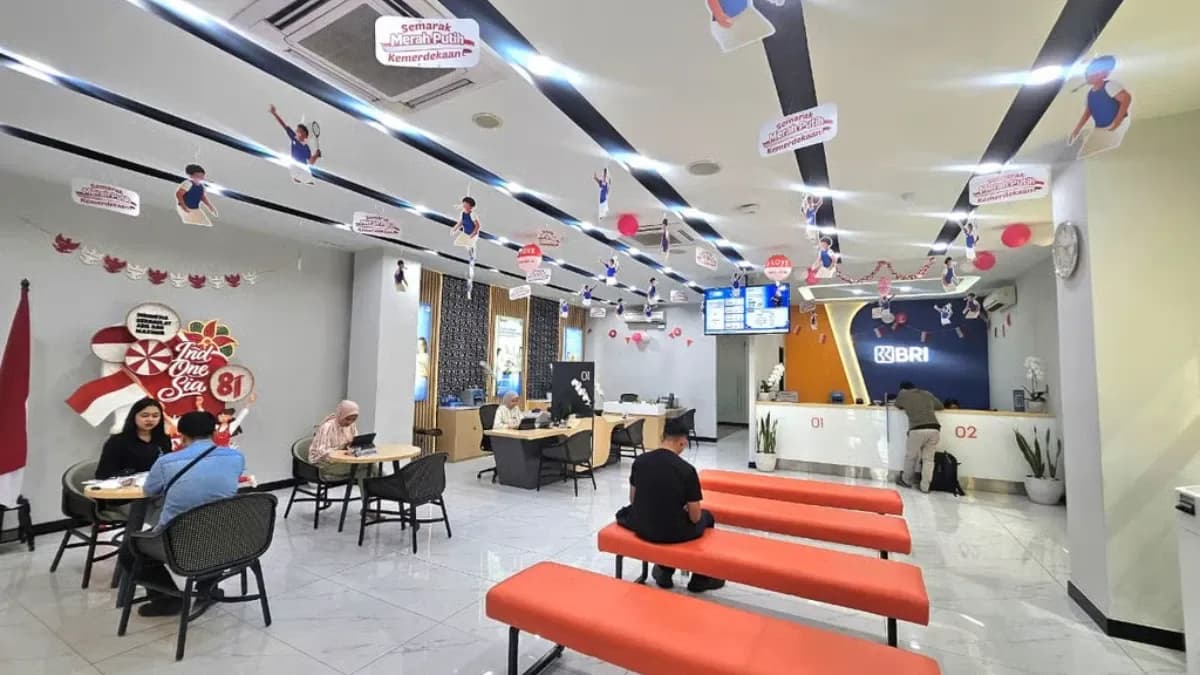 Semarak HUT ke-81 RI, BRI BO Krekot Percantik Kantor dengan Dekorasi Bernuansa Merah Putih